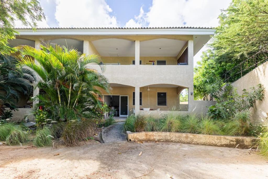 וילמסטאד Cocobana Resort Two-Bedroom Apartment Ground Floor מראה חיצוני תמונה